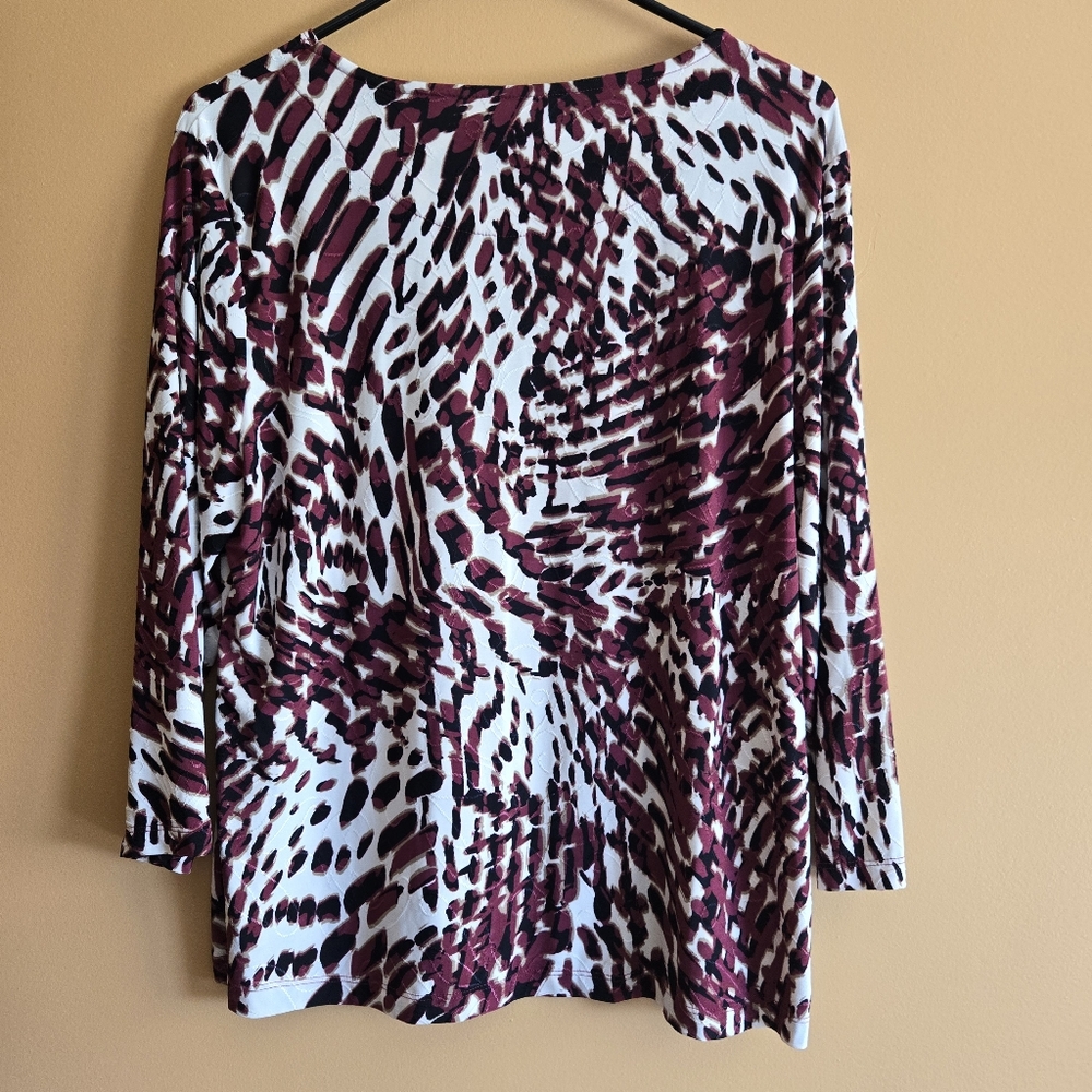 JM Collection Abstract Print Blouse - Picture 3 of 3